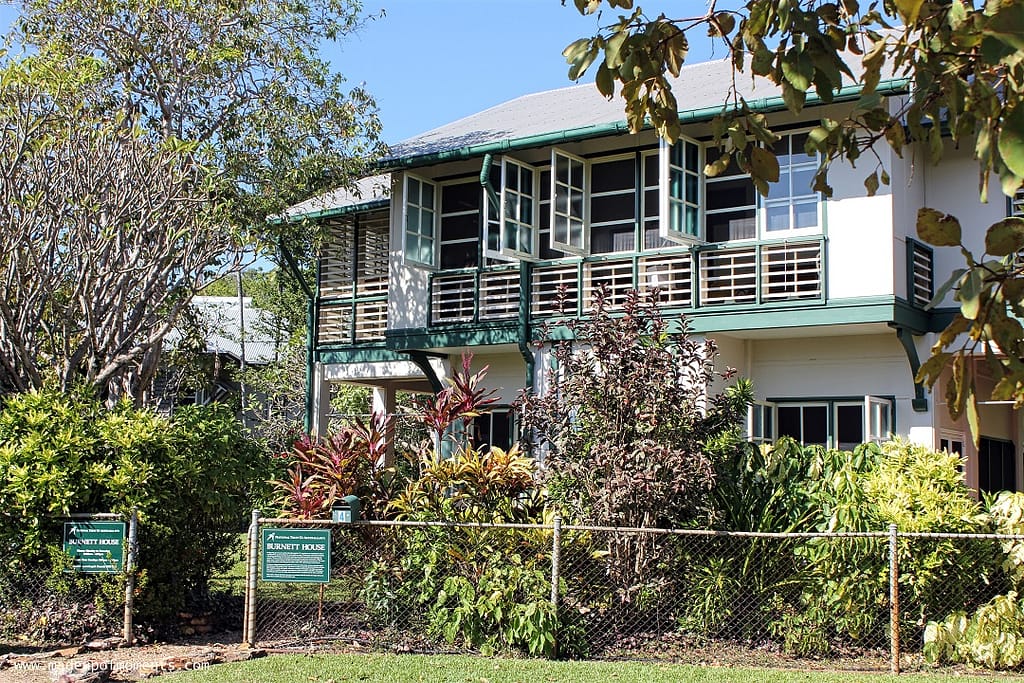 tour-of-darwin-Burnett-House