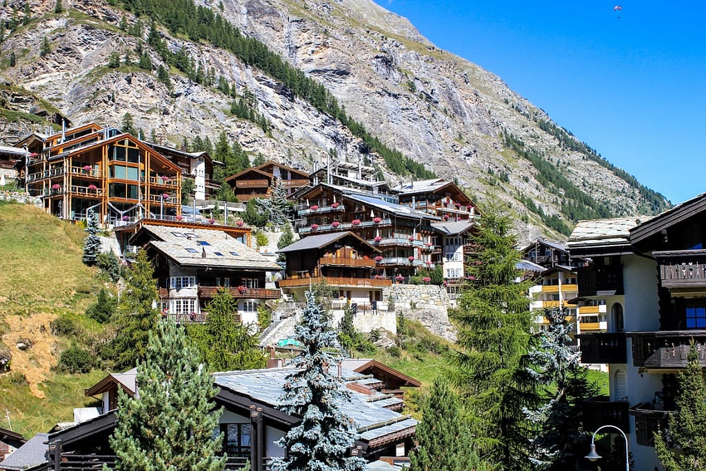 day-trip-to-Zermatt-cable-car
