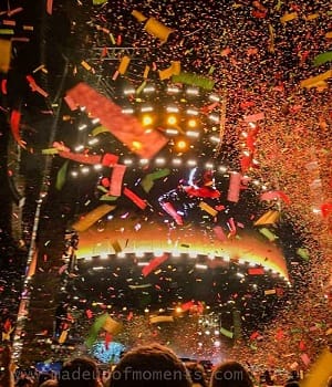 adele-live-perth-confetti