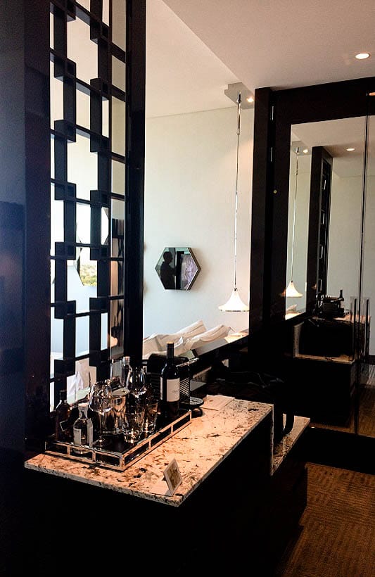 crown-towers-perth-mini-bar